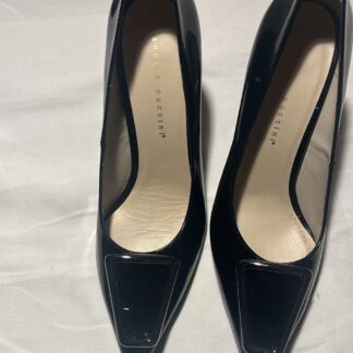 Chaussure noire avec boucle