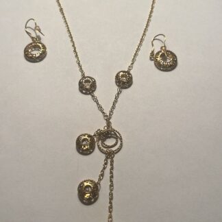 Collier et boucles d'oreille